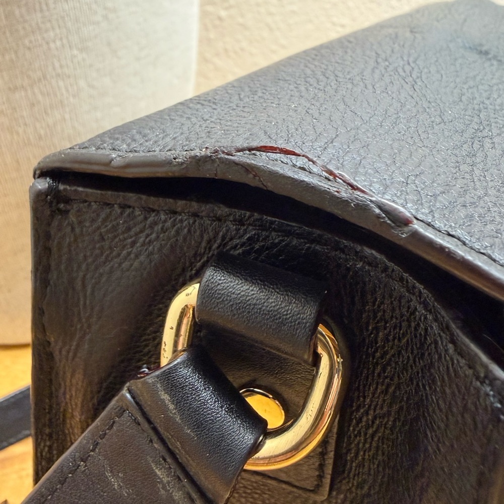 Lo & Sons The Claremont Black Leather Crossbody Camera Bag Gold Turn-Lock - Picture 5 of 9